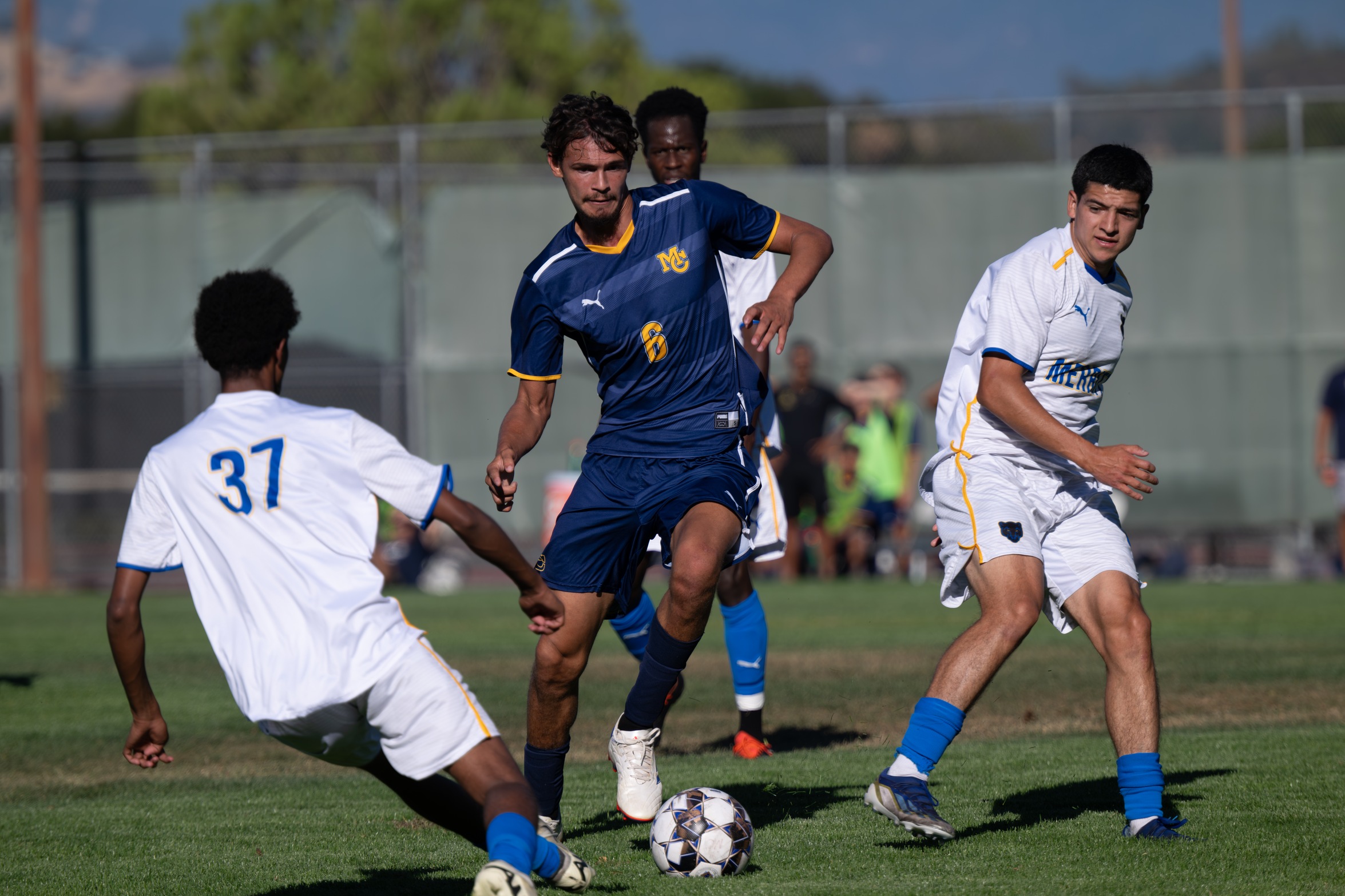 Men's Soccer Beats Yuba; Moves to 3-1 in BVC Play